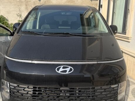 Hyundai Staria 2024