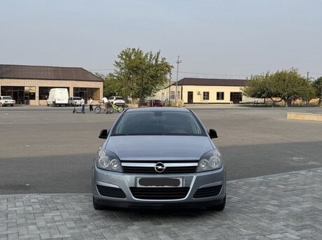 Opel Astra 2005