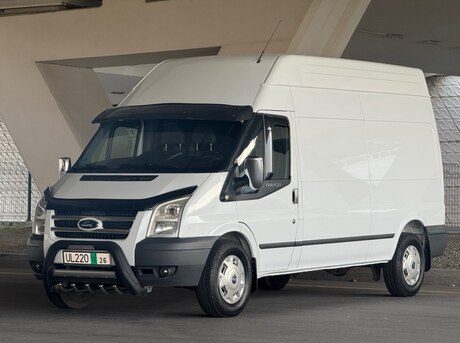 Ford Transit 2011