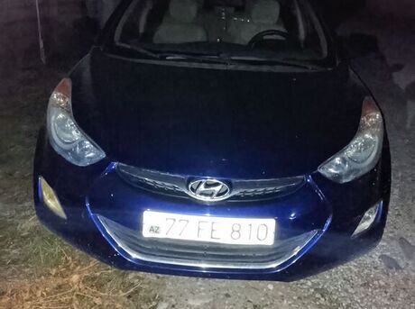 Hyundai Elantra 2012