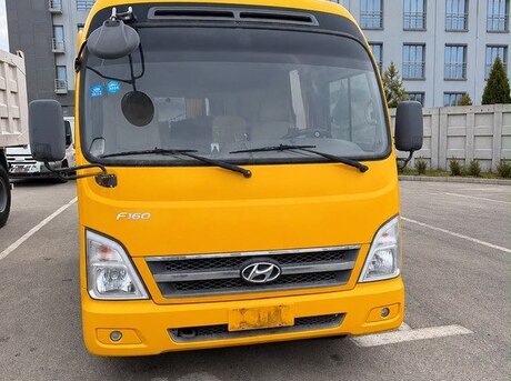 Hyundai County 2018