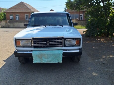 LADA (VAZ) 2107 2004