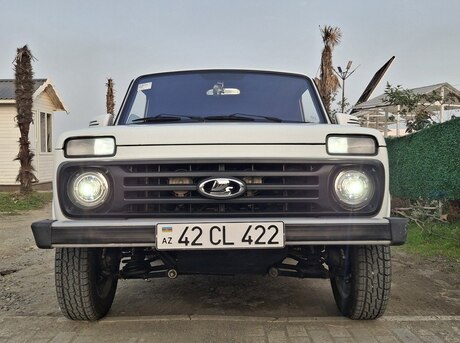 LADA (VAZ) Niva 2008