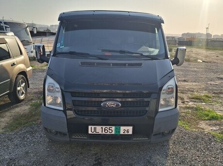 Ford Transit 2011