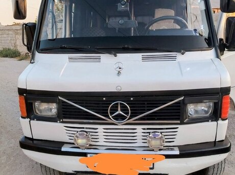 Mercedes 208 D 1994