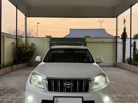 Toyota Land Cruiser Prado 2012