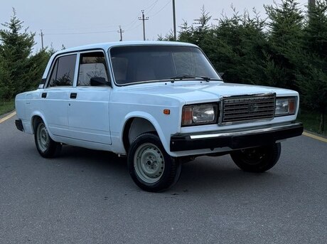 LADA (VAZ) 2107 2011