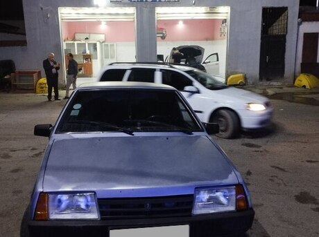 LADA (VAZ) 21099 2001
