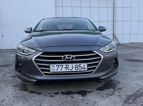 Hyundai Avante 2016