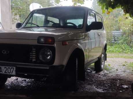 LADA (VAZ) Niva 1989