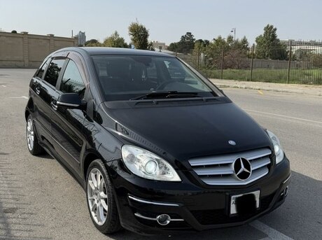 Mercedes B 170 2009