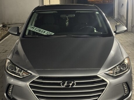Hyundai Elantra 2017