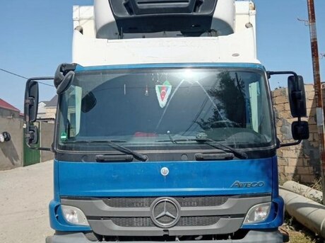 Mercedes Atego 818 2013