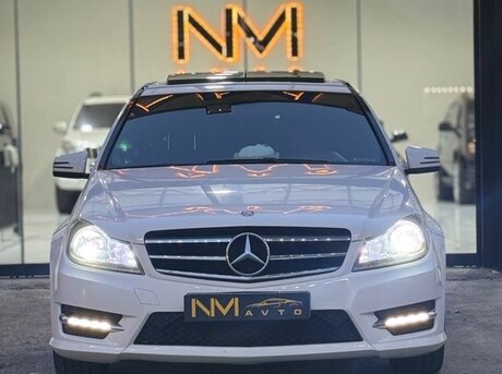 Mercedes C 180 2014