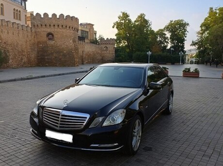 Mercedes E 220 2012