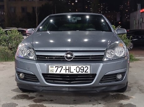 Opel Astra 2004