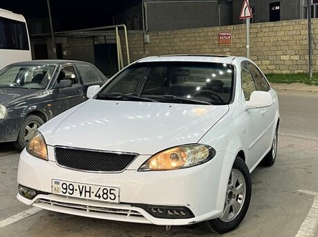 Daewoo Gentra 2014