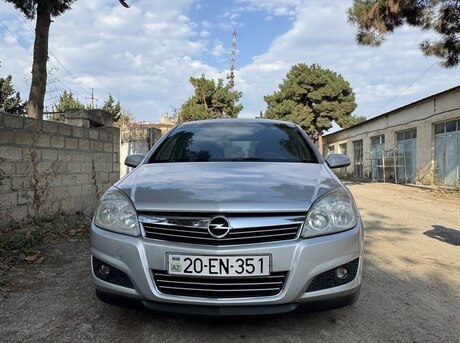 Opel Astra 2008