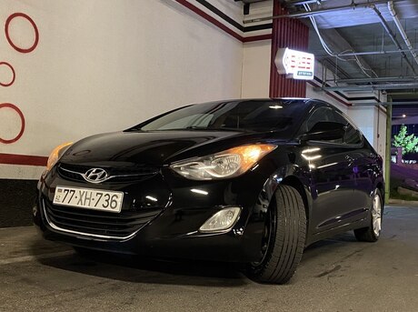 Hyundai Elantra 2011