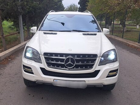 Mercedes ML 350 4MATIC 2010