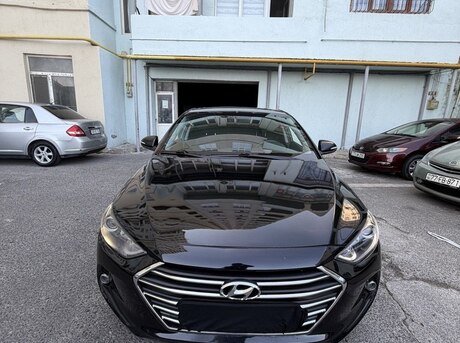 Hyundai Elantra 2015