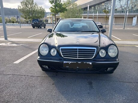 Mercedes E 280 2000