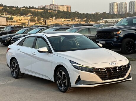 Hyundai Elantra 2021