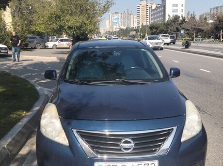 Nissan Versa 2014