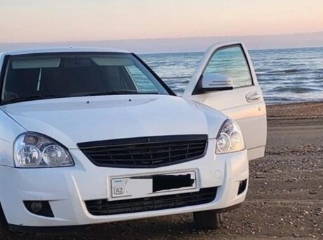 LADA (VAZ) Priora 2017