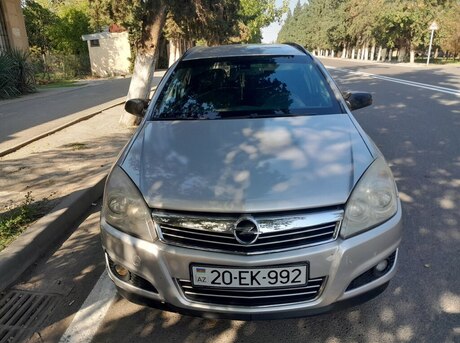 Opel Astra 2008
