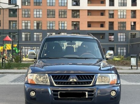 Mitsubishi Pajero 2006