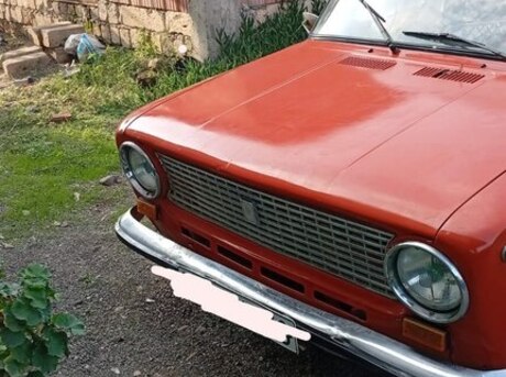 LADA (VAZ) 21011 1984