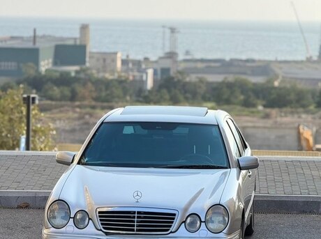 Mercedes E 270 2000