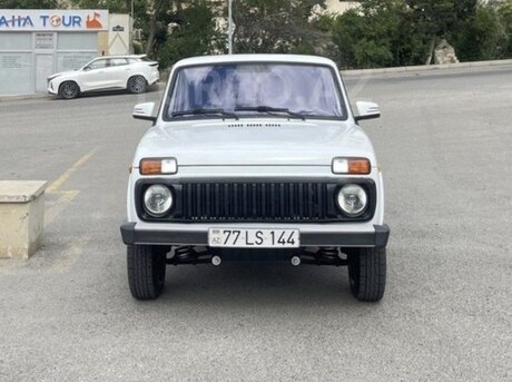 LADA (VAZ) Niva 2013
