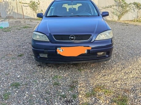 Opel Astra 2000