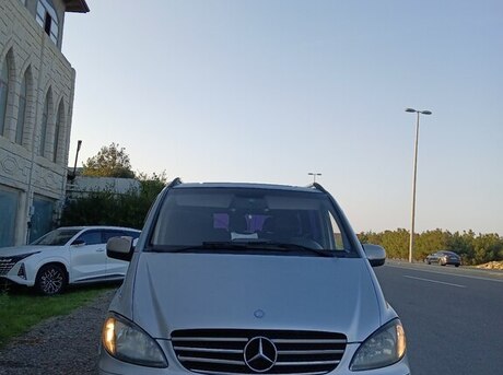 Mercedes  2009
