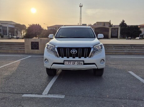 Toyota Land Cruiser Prado 2014