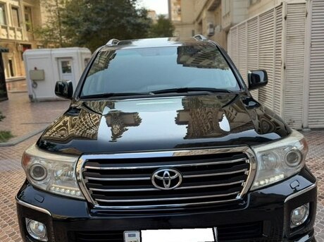 Toyota Land Cruiser 2010