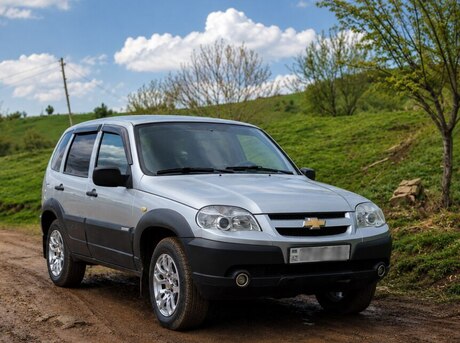 Chevrolet Niva 2011