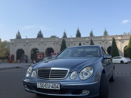Mercedes E 240 2004