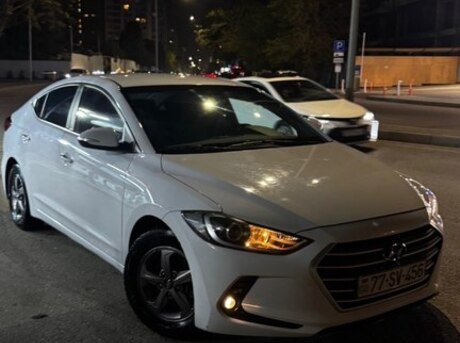 Hyundai Elantra 2018