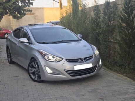 Hyundai Elantra 2015