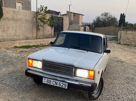LADA (VAZ) 2107 2000