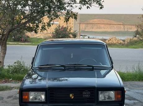 LADA (VAZ) 2107 2010