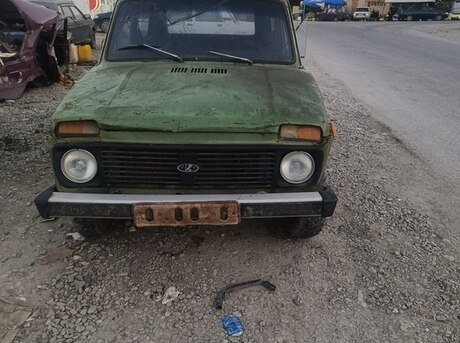 LADA (VAZ) Niva 1986