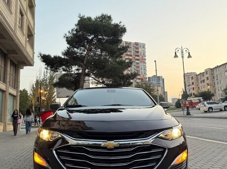 Chevrolet Malibu 2021
