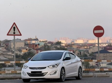 Hyundai Avante 2015