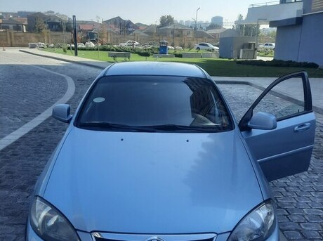 Daewoo Gentra 2013