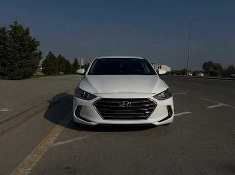 Hyundai Elantra 2017