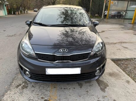 Kia Pride 2015